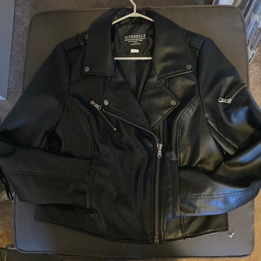 Hot topic riverdale cosplay leather jacket